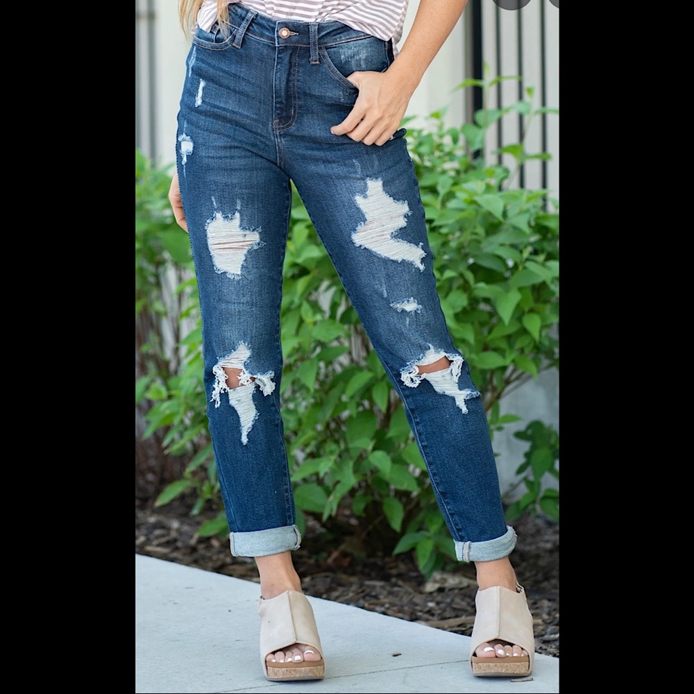 JUDY BLUE Size 3 / 26 Boyfriend Style Distressed Jeans